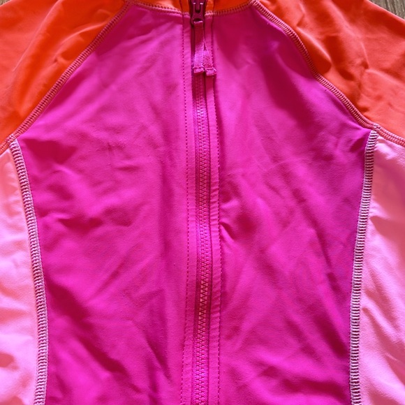 Long sleeve swimsuit - large 10-12 - Picture 4 of 5